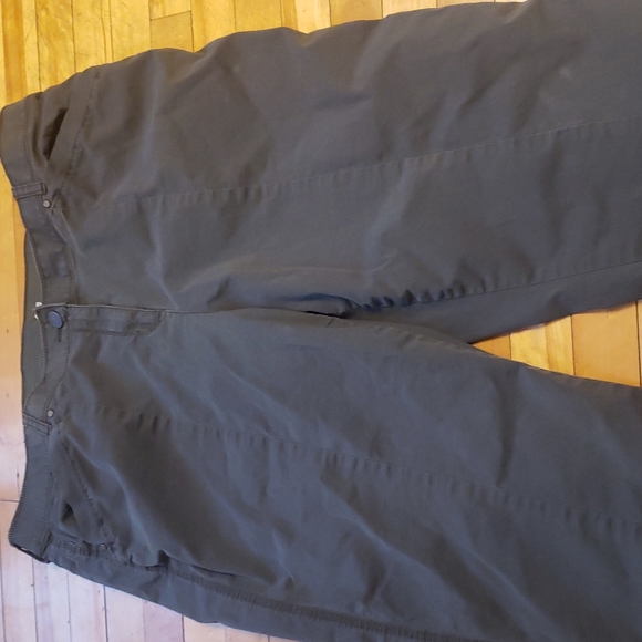 Women's Chico's size 3 chino pants color green - Picture 7 of 15